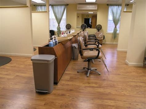 Hair salons in topsham maine. Things To Know About Hair salons in topsham maine. 